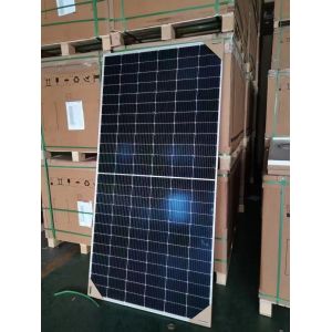 China Grade B Jinko 530w White Backsheet Monocrystalline Solar Panels on sale