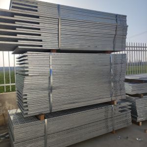 OEM Hot Dip Galvanized Steel Metal Grating For Stage Walkway