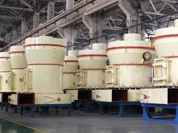 Vertical Raymond 82r/min Ore Grinding Mill Machine