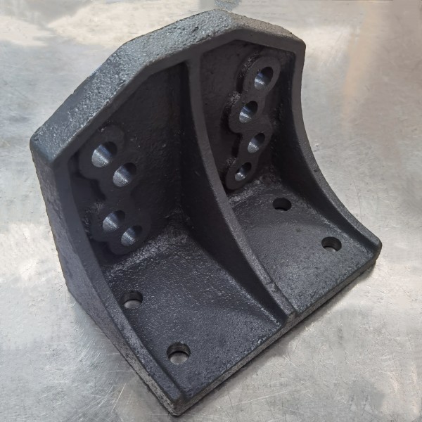 Buy Sinotruk Howo Truck Spare Stop Block Bracket WG9114520098 at wholesale prices