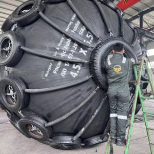 Dock Port Yokohama Pneumatic Rubber Fender 0.5x1m