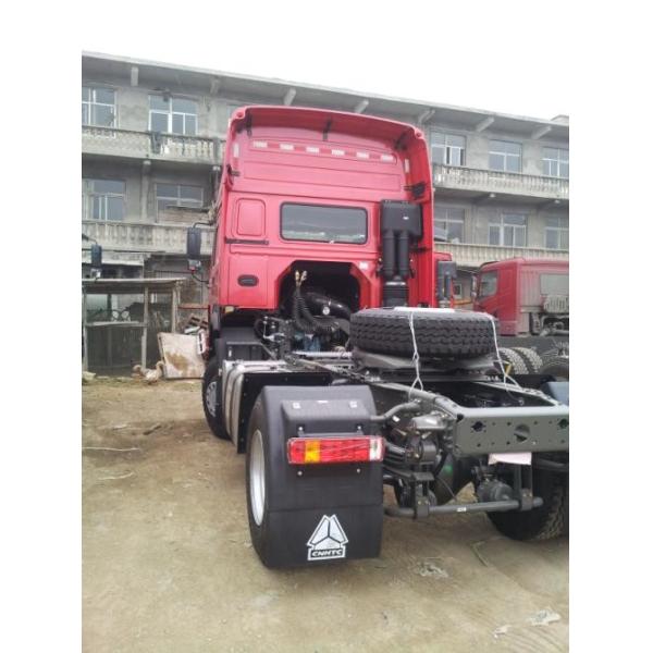 SINOTRUK HOWO 4x2 tractor truck/prime mover, 336hp,loading 40tons, Left hand drive, red for Ethiopia, Kenya, market