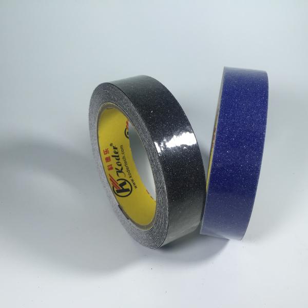 PVC Based Anti-Slip Tape With Carborundum Grains On The Surface