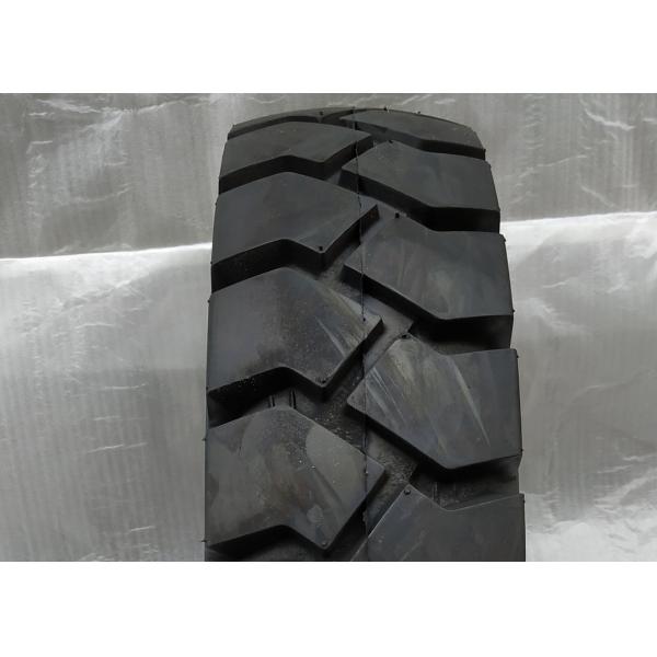 Buy 7.00-12NHS Size Industrial Forklift Tires F Load Range Good Loading Capacity at wholesale prices
