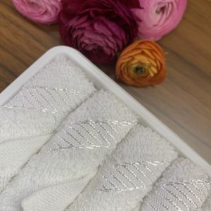 Hemmed Disposable Oshibori Towels