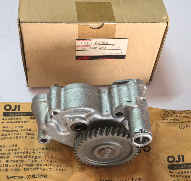 Smooth Finish Mitsubishi 6D34 Oil Pump ME014230