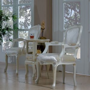 Classic Oakwood Carved Hotel Lobby Armchair Home Relaxing Chair