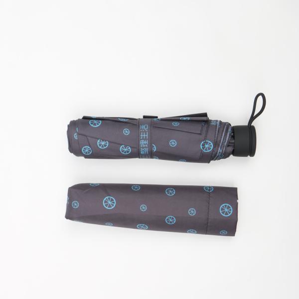 Buy High End Three Fold Umbrella Plastic Handle Manual Folding Umbrella For Men at wholesale prices