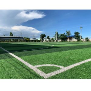 Quality 40mm Tender Green Artificial Grass Roll For Football Pitch for sale