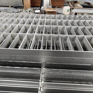 Stainless Steel Floor Decking Grating With Machine Pressure Welding