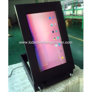 IP66 1920x1080P 32in Outdoor Wall Mounted Advertising Display