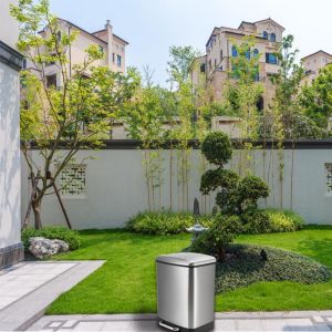 Smudge Resistant 6.34 Gallon Steel Trash Can With Lid