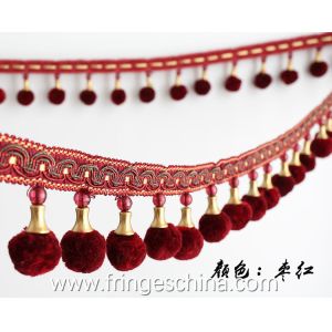 Machine producing OEM wholesale beautiful trimmings beaded pom pom fringes