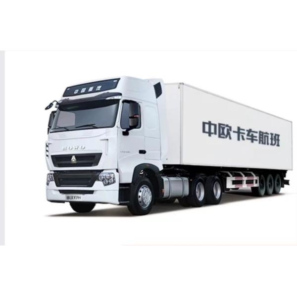 Buy HOWO T7H Fuel Tractor ZZ4257V324HF1B/ZZ4257V25CHE1/ZZ4187V361HF1 at wholesale prices