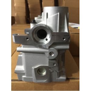 Completee Cylinder Head Assy 030103374BL 030103063ET 030103353CS 032103353AB for