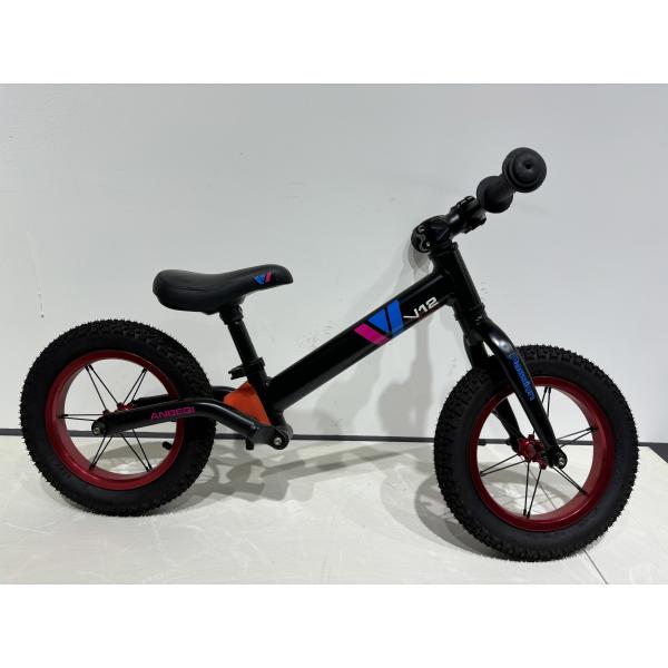 Buy Comfortable Saddle Childrens Pedal Less Bikes Magnesium Alloy Frame 2 Wheel at wholesale prices