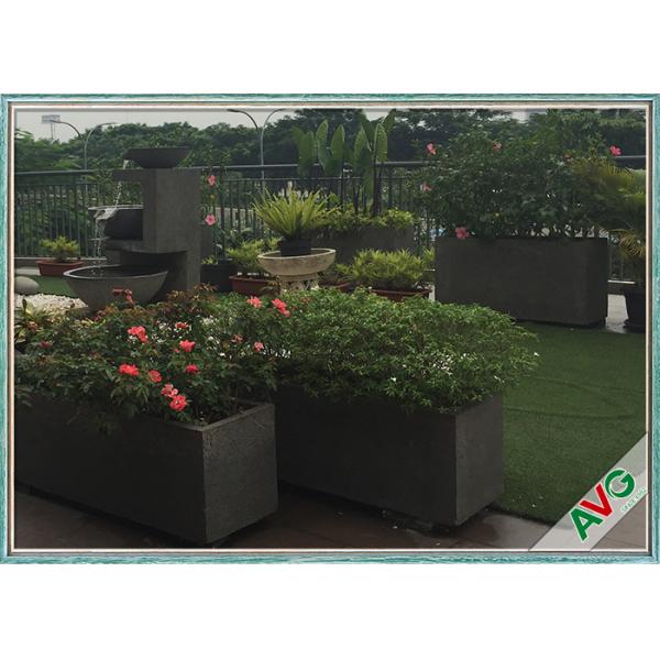 Abrasion Resistance Hotel Artificial Turf 35MM Height No Glare Outdoor Fake Grass