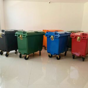 Yellow Green Mobile Garbage Bin 660L Portable Garbage Containers