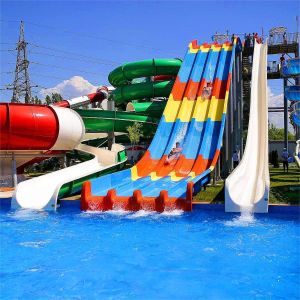 Outdoor Fiberglass Water Park Slide with 6-8mm Thickness Customized Size and
