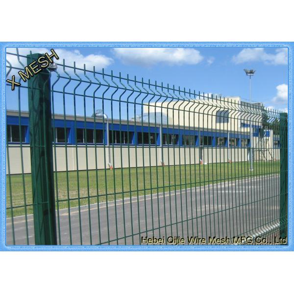 Triangle Bending PVC Coated Steel Curved Metal Fence For Area Protection