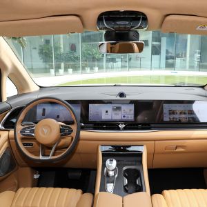 Voyah Dreamer Plug In PHEV Large MPV Endurance Range 1231km 0-100km/H EV