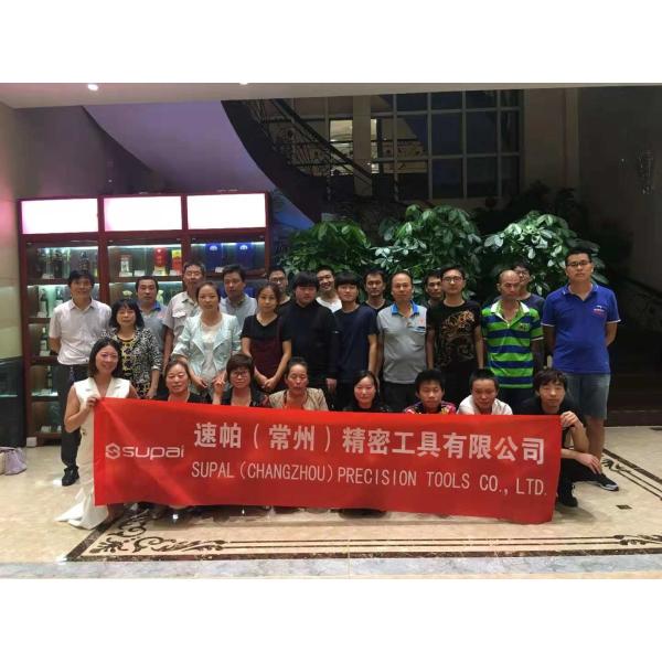 Black Blue Gold Coating Carbide End Mill 8mm 10mm Bull Nose With Corner Radius