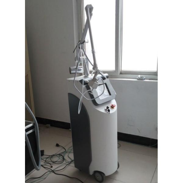 Buy 10600nm RF Metal Tube Fractional Co2 Laser Stretch Mark Removal at wholesale prices