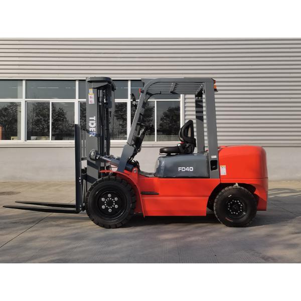 Rated Capacity 4000kg Diesel Forklift Truck 4T Sitting Driving Style Four Wheel