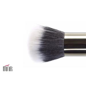 Single Duo Fibre Buffer Makeup Brush With Synthetic Hair And Wooden Handle