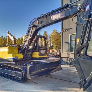 Long Arm Excavator With Rubber Tracks
