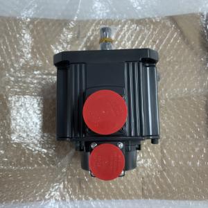 Mitsubishi HC-SF102X AC Servo Motor 3 PHASE 1 KW 123 V 2000 RPM 6 A IP65 CIF NEW