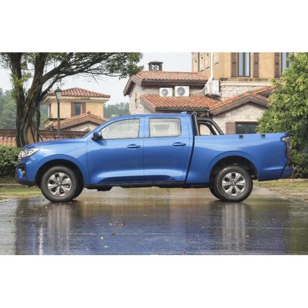 Great Wall Changcheng Pao 4wd Diesel Pickup Truck with 2.0t Power and 4 Wheels Drive