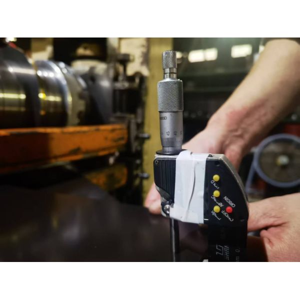 0.11mm Thick 110mm Width Prepainted Aluminum Foil Coil For Rollable Ridge