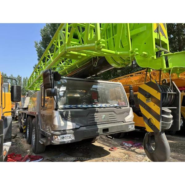 4.5m Max. Lifting Height 70000 kg Weight Used Zoomlion 70 Ton Crane for Construction
