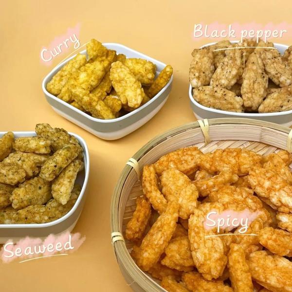 Buy Crispy Seaweed Curry Chili Black Pepper Flavor Rice Cracker Snack Fried at wholesale prices