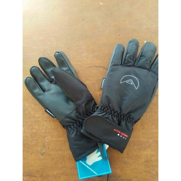 Buy Adult polyester winter ski gloves at wholesale prices