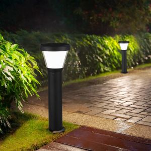 Solar Powered Lawn Lights IP65 Weatherproof Pebble Design Garden Perimeter Lamp