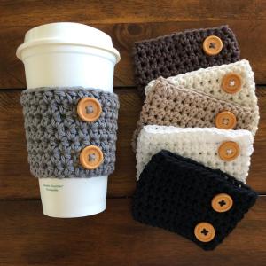 China Y-Z Neutral Color Reusable Farm House Crochet Coffee Sleeve Cup Cozy with Wood Buttons on sale