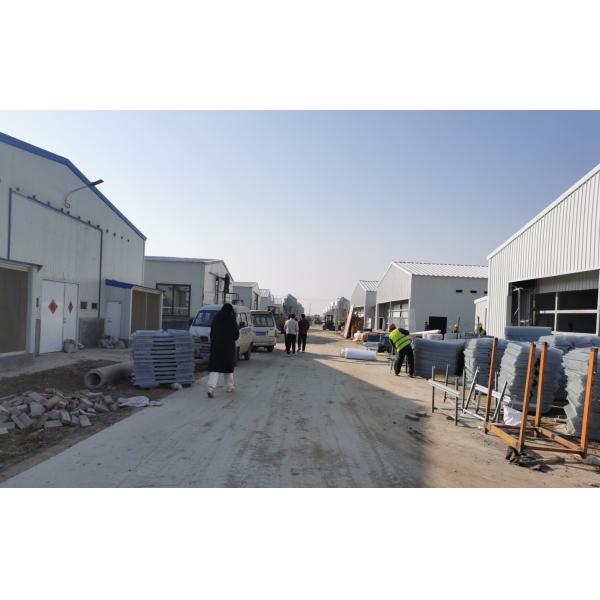 Q235B Galvanized Steel Poultry House / Chicken Coop Steel Frame With Bolts Connection