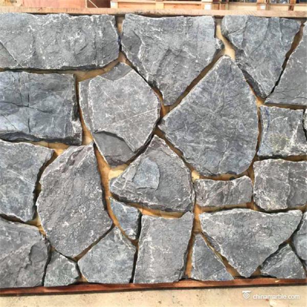 Buy Black Random Loose Limestone Stacked Wall Stone Abrasion Resistance at wholesale prices