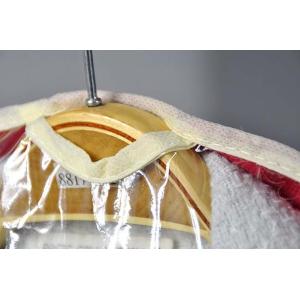 OEM Garment Bag Personalized Red Nonwoven Garment Storage Bags