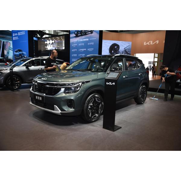 Affordable 2023 Kia Seltos with Multi-link Rear Suspension and Electric Parking Brake