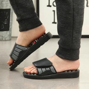 Comfortable Acupressure Massage Slippers , Foot Massage Slippers Magic Paste