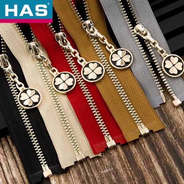 Buy Grey Metal Teeth Zippers Customized Luxury Zippers For Handbags at wholesale prices