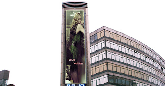 France Outdoor Advertising LED Billboard High Visibility High Brightness 6000