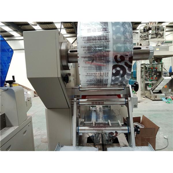 304 Stainless Steel Pillow Bag Packaging Machine With Double Frequency Inverter Controller
