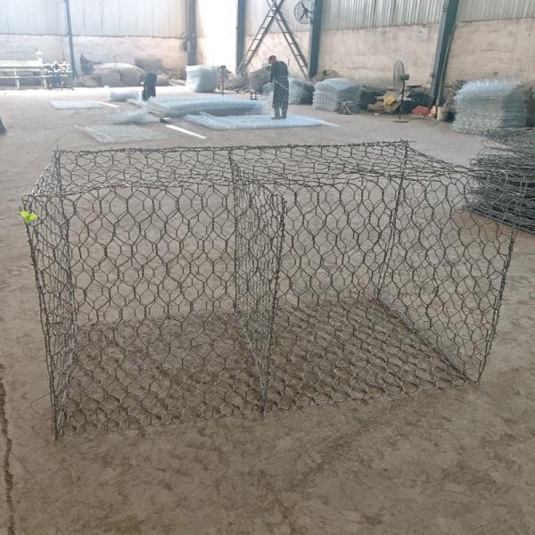 Buy Heavy Duty Woven Gabion Walls For Hydraulic Projects Erosion Resistant Flood & Riverbank Protection at wholesale prices