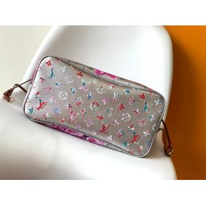 Floral Pattern Silver Louis Vuitton Large Never Full M21352
