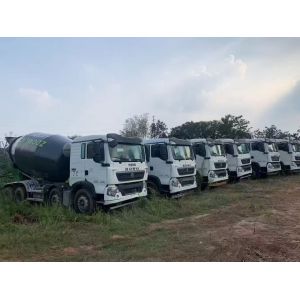 Zoomlion 14cbm High Efficiency Energy Saving Stable Body Used Concrete Mixer