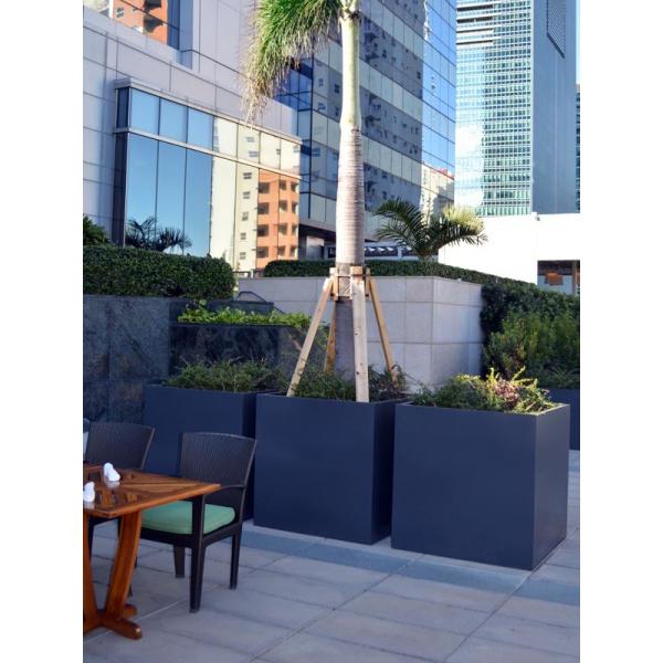 Fiberglass Plant Pot With Variety Of Sizes Fiberglass Flower Planters Matte Finished Customized